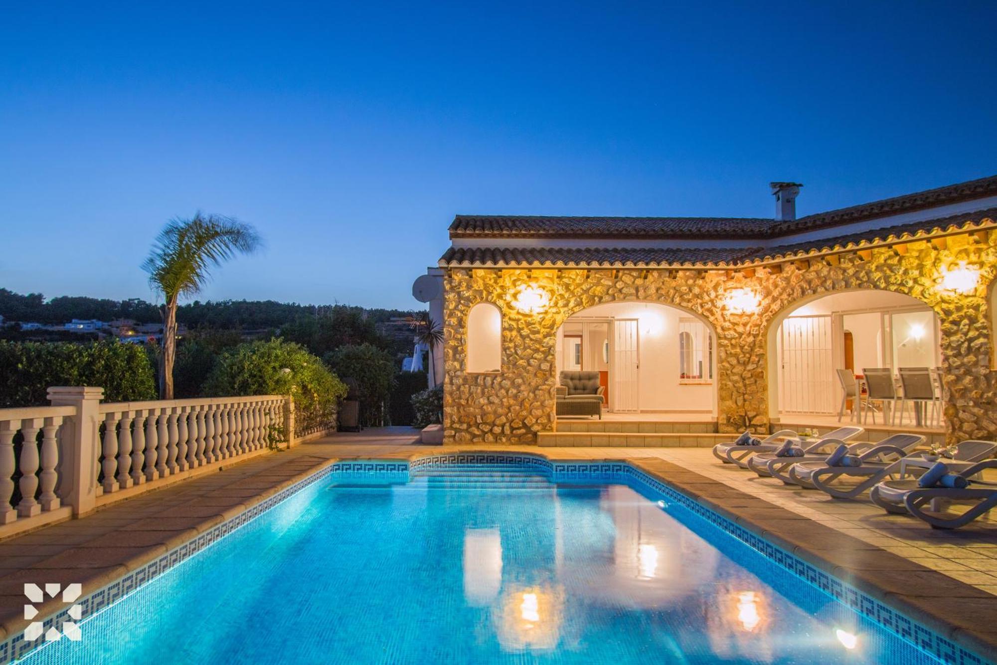 Villa Soleada By Abahana Villas カルプ エクステリア 写真